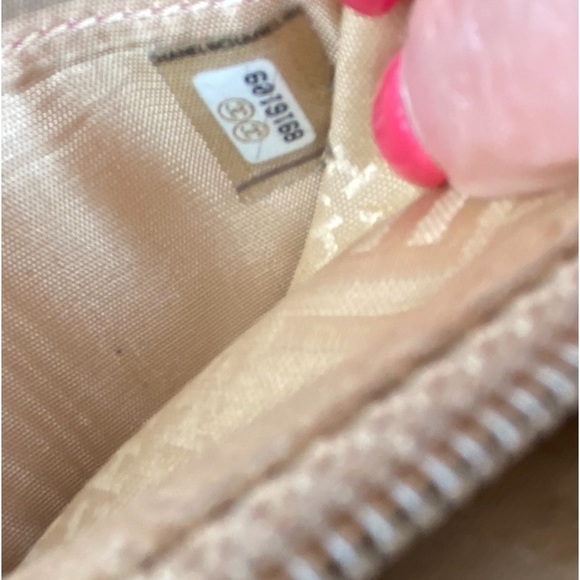 Chanel wallet - Picture 15 of 16